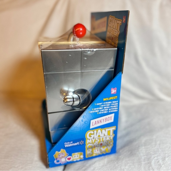 NEW LankyBox Giant Mystery Cyborg Boxy Walmart Exclusive -Made by Bonkers 2024 - Picture 3 of 6